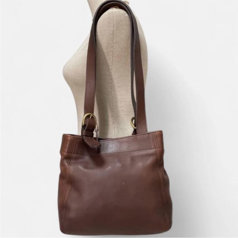 Coach Dark Brown Leather Shoulder Soho Bag. Made in Dominican Republic - Picture 10 of 10
